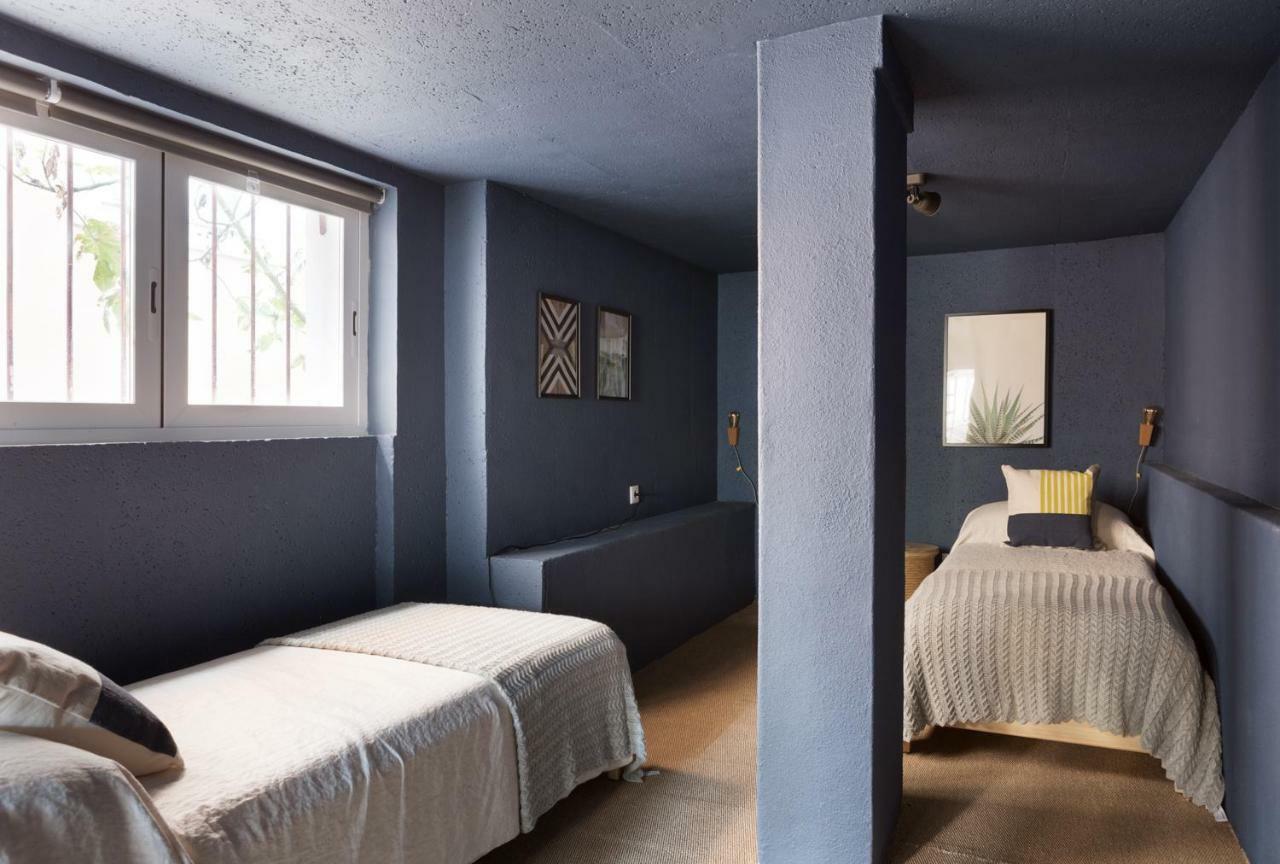 Renovated Charming Apartment With Terrace In Lapa Lisbon Bagian luar foto
